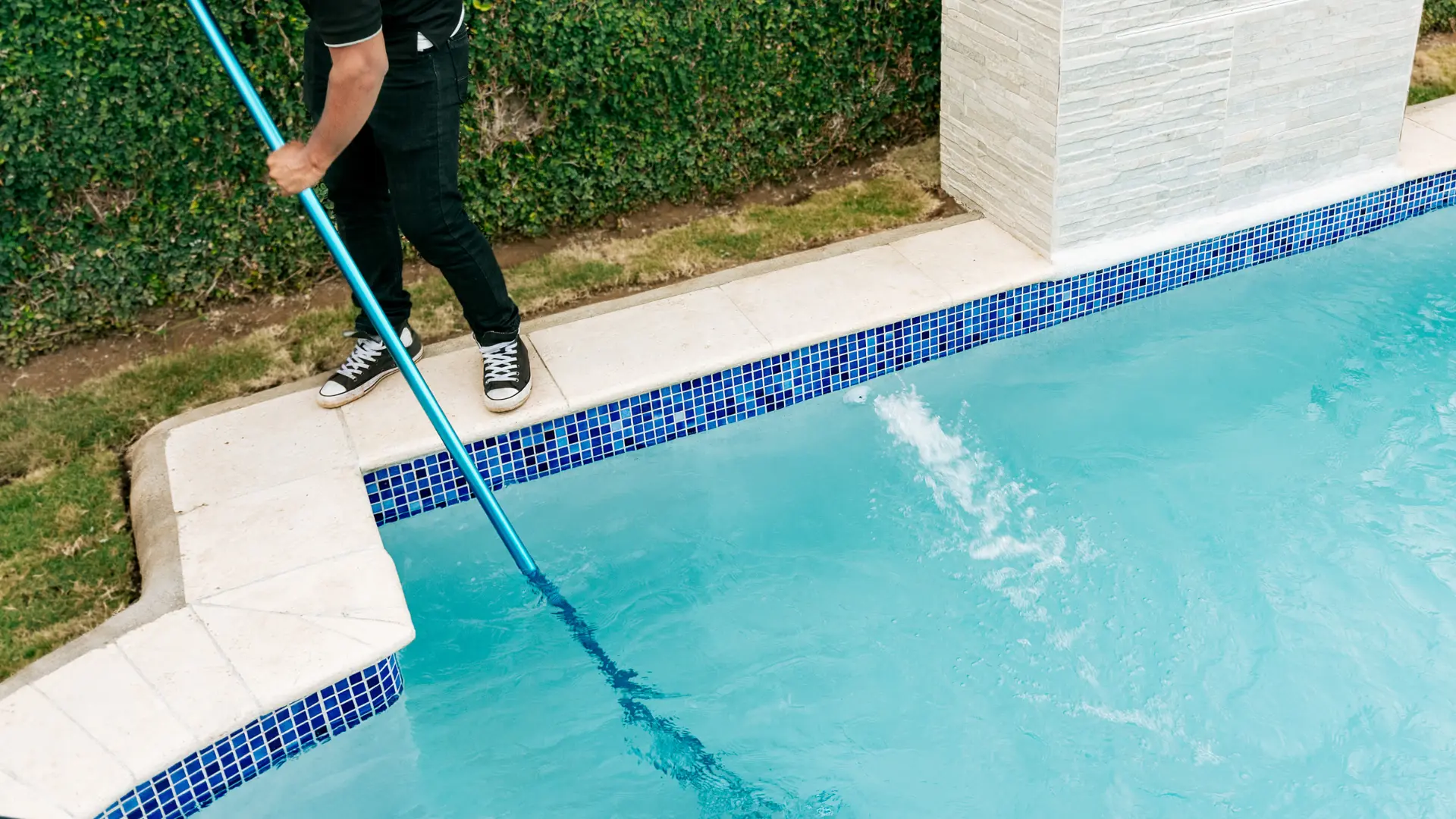 Essential Pool Cleaning Tools Every Pool Owner Should Have